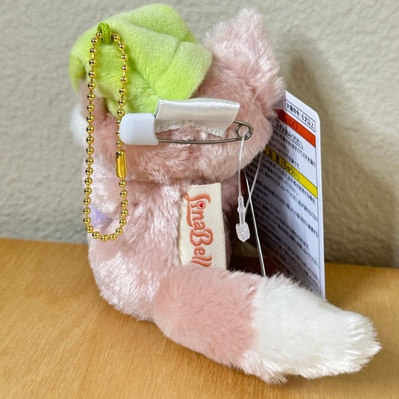 “Duffy’s Sweet Dream” LinaBell Badge with Keychain Tokyo Disney Sea Exclusive - Picture 4 of 8